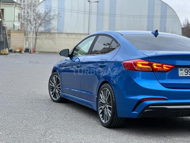 Hyundai Elantra 2017, 128,748 km - 1.6 л - Bakı