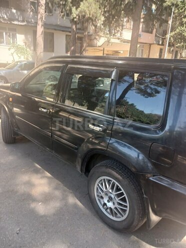 Nissan X-Trail 2001, 260,000 km - 2.0 l - Bakı