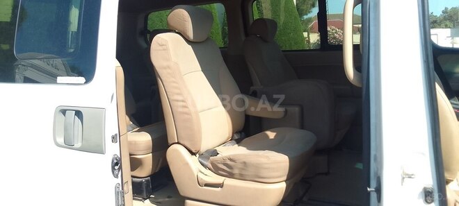Hyundai H-1 2010, 86,907 km - 2.5 л - Bakı