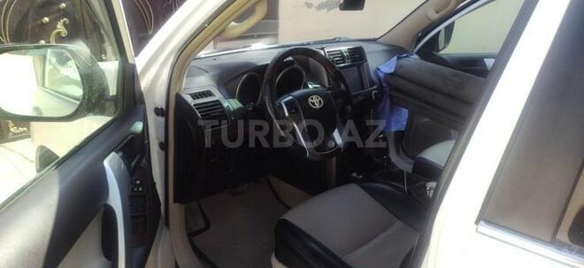 Toyota Land Cruiser Prado 2012, 190,000 km - 2.7 л - Bakı