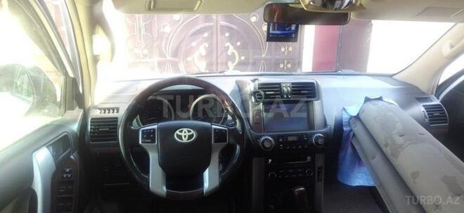 Toyota Land Cruiser Prado 2012, 190,000 km - 2.7 л - Bakı