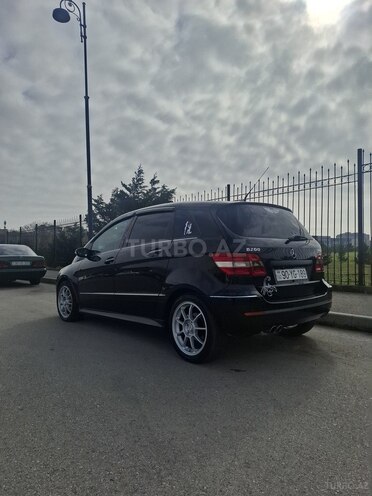 Mercedes B 200 2007, 283,000 km - 2.0 l - Bakı