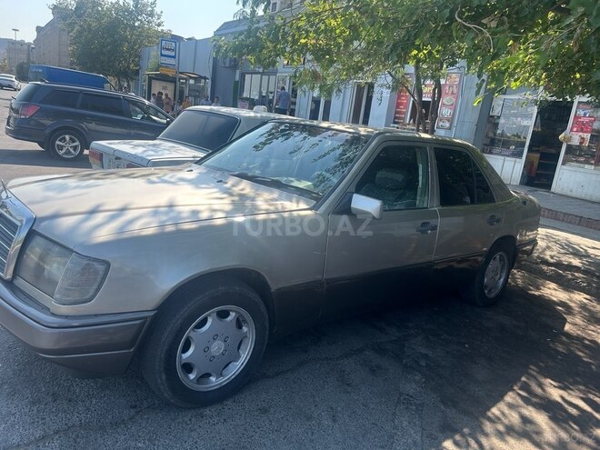 Mercedes E 200 d 1990, 416,000 km - 2.0 l - Bakı