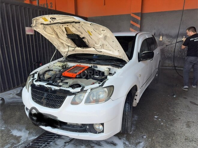 Mitsubishi Airtrek 2003, 251,000 km - 2.0 л - Bakı