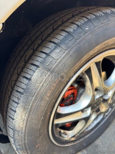 Mitsubishi Airtrek 2003, 251,000 km - 2.0 л - Bakı