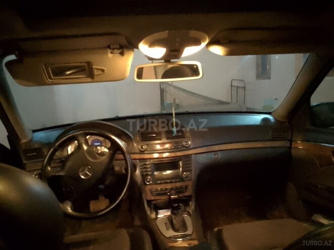 Mercedes E 270 2002, 352,000 km - 2.7 l - Goranboy