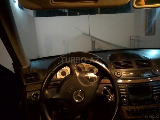 Mercedes E 270 2002, 352,000 km - 2.7 l - Goranboy