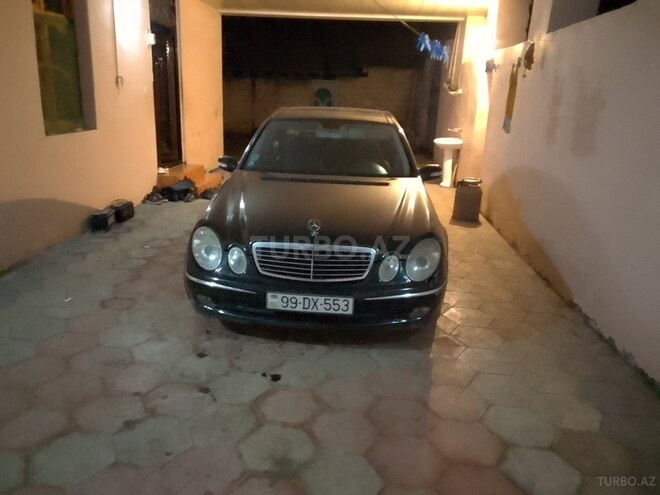 Mercedes E 270 2002, 352,000 km - 2.7 l - Goranboy