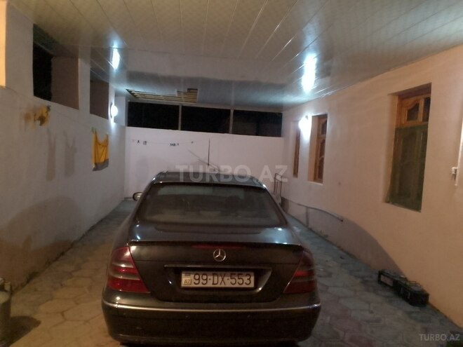 Mercedes E 270 2002, 352,000 km - 2.7 l - Goranboy