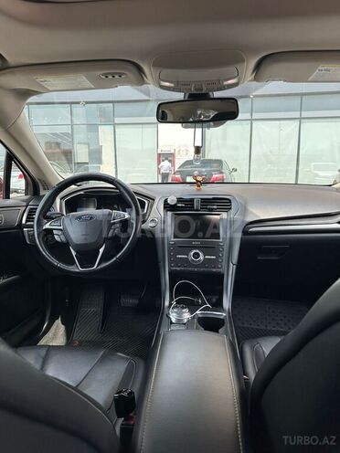 Ford Fusion (North America) 2019, 59,400 km - 2.0 л - Bakı
