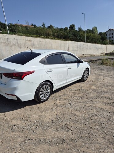Hyundai Accent 2019, 94,500 km - 1.6 l - Bakı