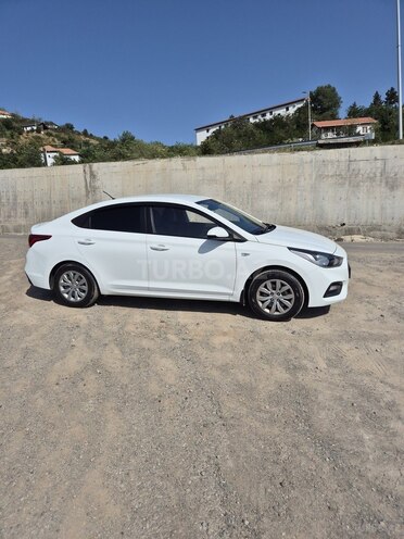 Hyundai Accent 2019, 94,500 km - 1.6 l - Bakı