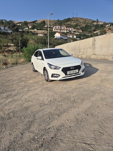 Hyundai Accent 2019, 94,500 km - 1.6 l - Bakı