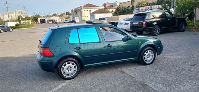 Volkswagen Golf 1999, 234,123 km - 1.6 l - Bakı