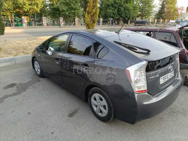 Toyota Prius 2011, 320,000 km - 1.8 l - Bakı