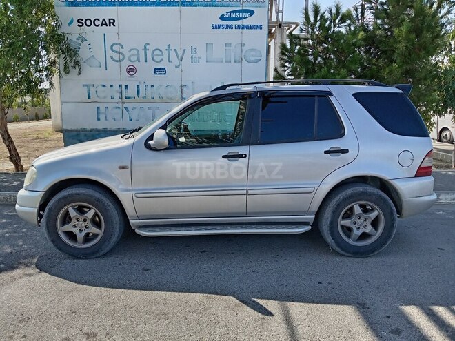 Mercedes ML 320 1999, 300,000 km - 3.2 l - Sumqayıt