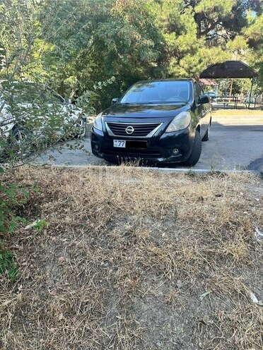 Nissan Sunny 2012, 222,091 km - 1.5 l - Bakı