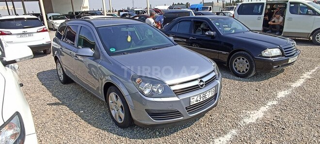 Opel Astra 2005, 269,740 km - 1.4 l - Yevlax