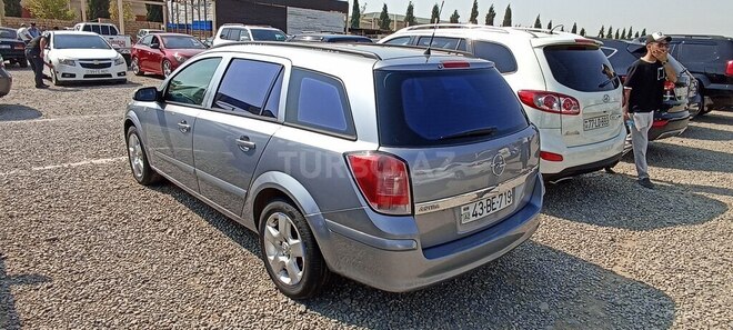 Opel Astra 2005, 269,740 km - 1.4 l - Yevlax