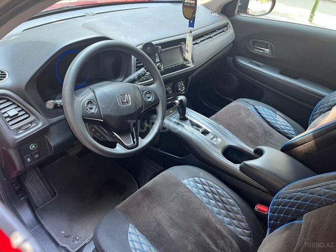 Honda HR-V 2018, 185,075 km - 1.8 l - Bakı