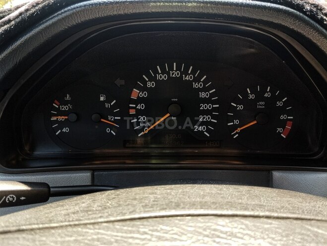 Mercedes E 240 1998, 355,985 km - 2.4 l - Bakı