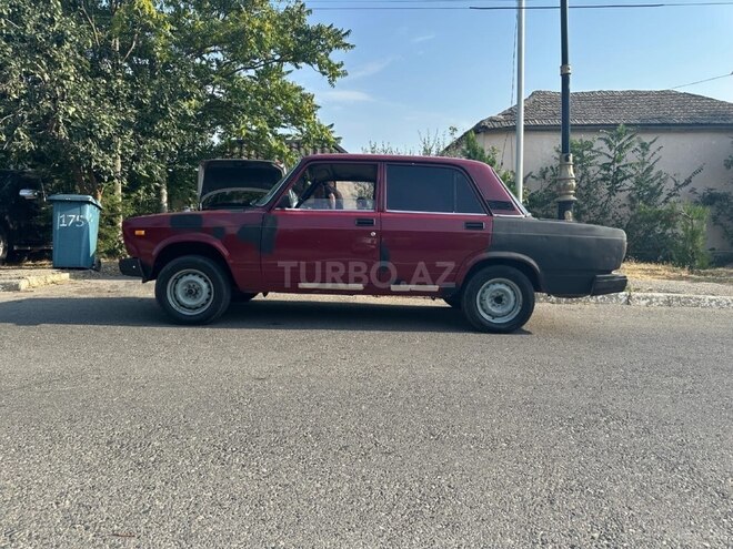 LADA (VAZ) 2107 2009, 180,000 km - 1.6 л - Qobustan