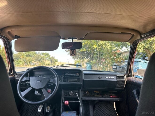 LADA (VAZ) 2107 2009, 180,000 km - 1.6 л - Qobustan