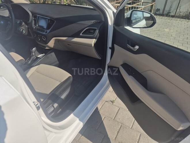 Hyundai Accent 2018, 157,962 km - 1.6 л - Bakı