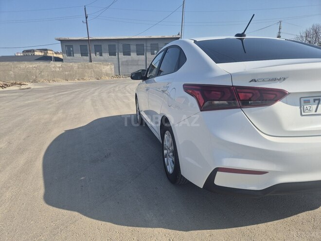 Hyundai Accent 2018, 157,962 km - 1.6 л - Bakı