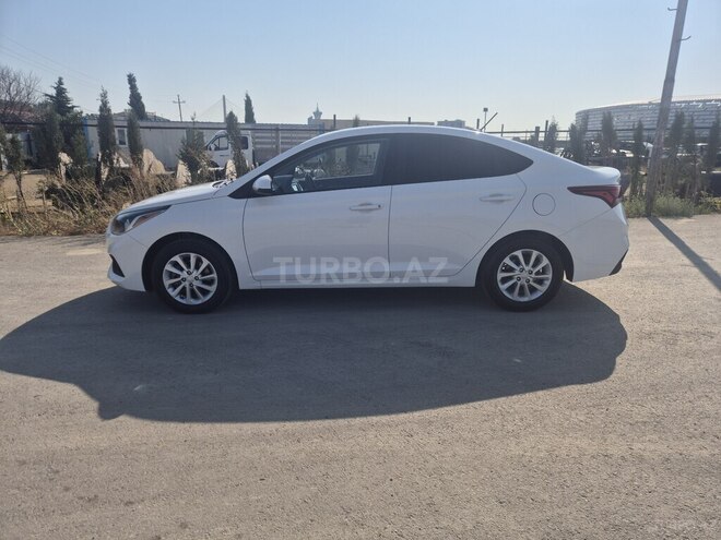 Hyundai Accent 2018, 157,962 km - 1.6 л - Bakı