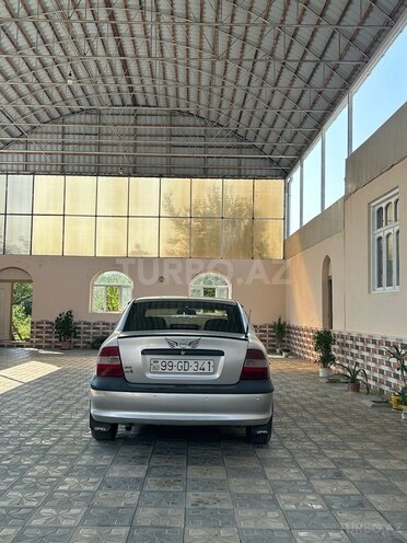 Opel Vectra 1998, 450,000 km - 1.6 l - Tovuz