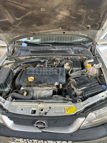 Opel Vectra 1998, 450,000 km - 1.6 l - Tovuz