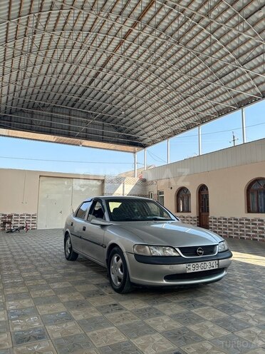 Opel Vectra 1998, 450,000 km - 1.6 l - Tovuz