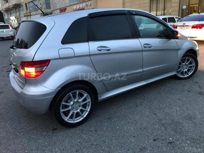 Mercedes B 180 2009, 146,000 km - 1.7 l - Sumqayıt