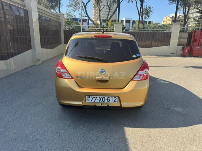 Nissan Tiida 2011, 30,500 km - 1.6 l - Bakı