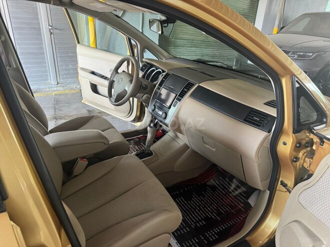 Nissan Tiida 2011, 30,500 km - 1.6 l - Bakı