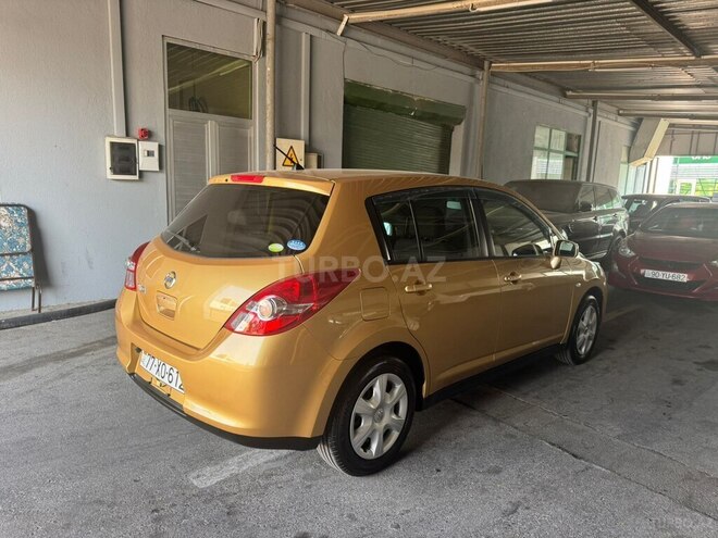 Nissan Tiida 2011, 30,500 km - 1.6 l - Bakı
