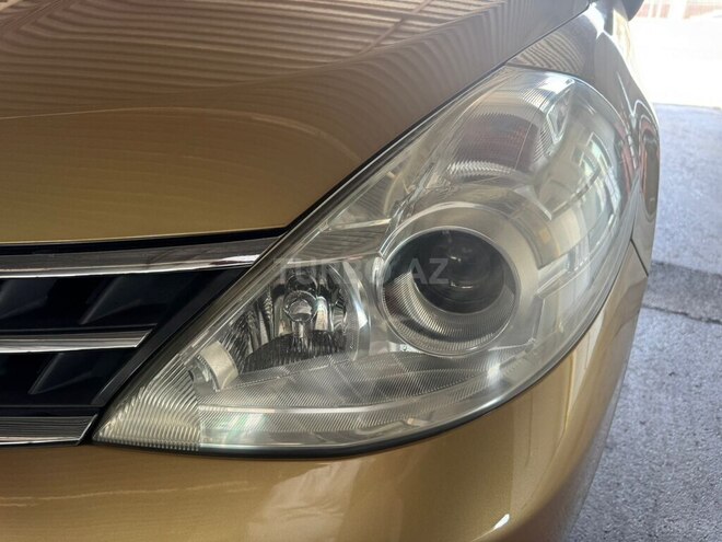Nissan Tiida 2011, 30,500 km - 1.6 l - Bakı
