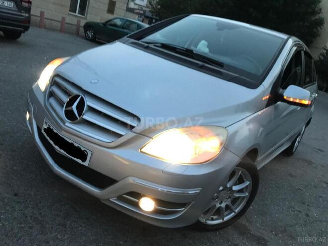 Mercedes B 180 2009, 146,000 km - 1.7 l - Sumqayıt