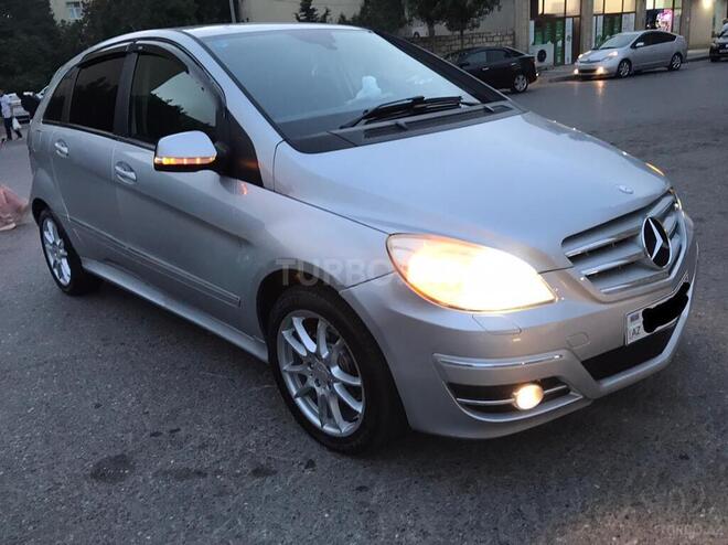 Mercedes B 180 2009, 146,000 km - 1.7 l - Sumqayıt