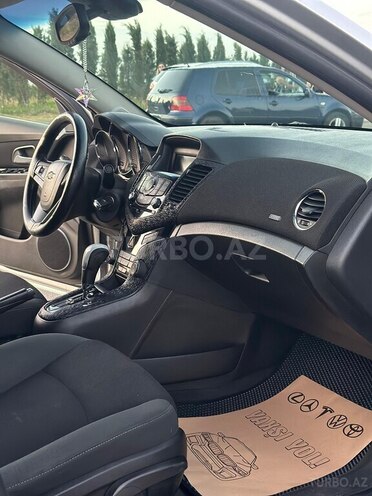 Chevrolet Cruze 2011, 318,000 km - 1.4 л - Gəncə