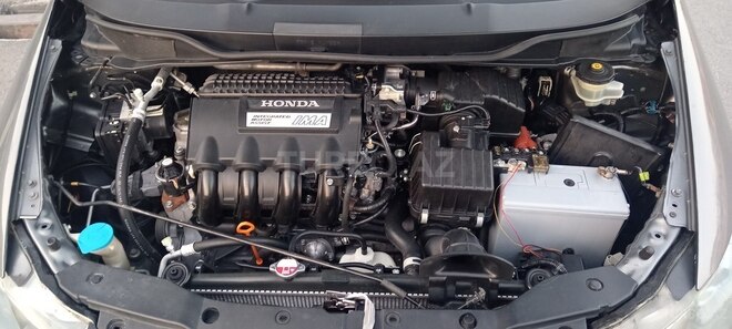 Honda Insight 2010, 495,000 km - 1.3 l - Şəki