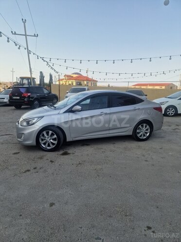 Hyundai Accent 2011, 193,420 km - 1.6 l - Bakı