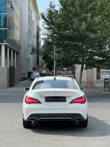 Mercedes CLA 250 2018, 88,560 km - 2.0 l - Bakı