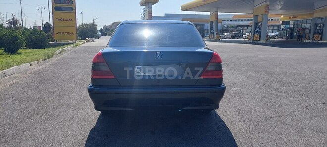Mercedes C 240 1998, 313,000 km - 2.4 l - Bakı