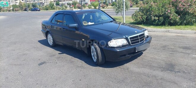Mercedes C 240 1998, 313,000 km - 2.4 l - Bakı
