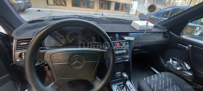 Mercedes C 240 1998, 313,000 km - 2.4 l - Bakı