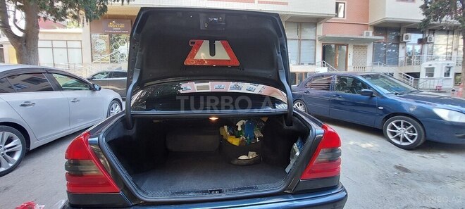 Mercedes C 240 1998, 313,000 km - 2.4 l - Bakı