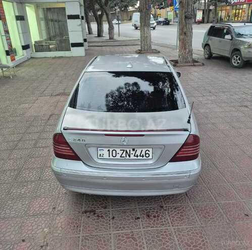 Mercedes C 240 2001, 234,123 km - 2.6 l - Bakı