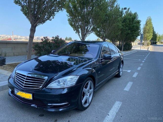 Mercedes S 550 2011, 175,000 km - 5.5 l - Bakı